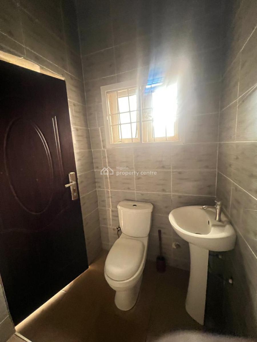 Amazingly Built 4 Bedroom Terrace Duplex, Guzape District, Abuja, Terraced Duplex for Sale