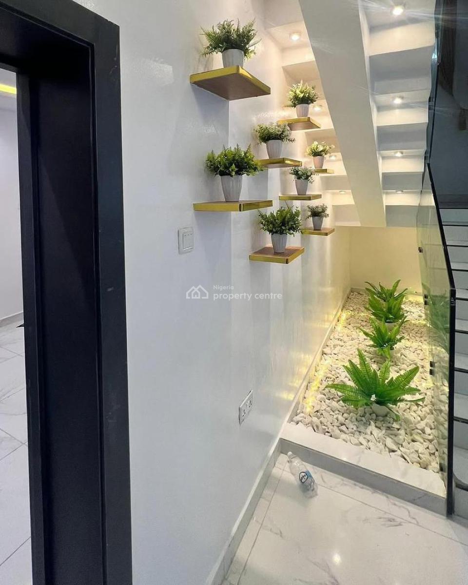 Exquisitely Finished 4 Bedroom Maisonette with a Private Cinema, Lekki Phase 1, Lekki, Lagos, Terraced Duplex for Sale