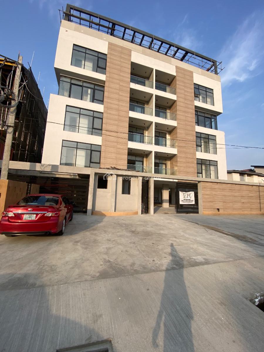 Lovely 2 Bedroom Apartment in a Secured Neighborhood, Lekki Phase 1, Lekki, Lagos, Flat / Apartment for Sale