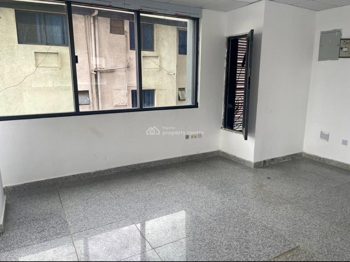 Open Plan Office Space (256sqm) 1st Floor, Directly on Allen Avenue Ikeja, Allen, Ikeja, Lagos, Office Space for Rent