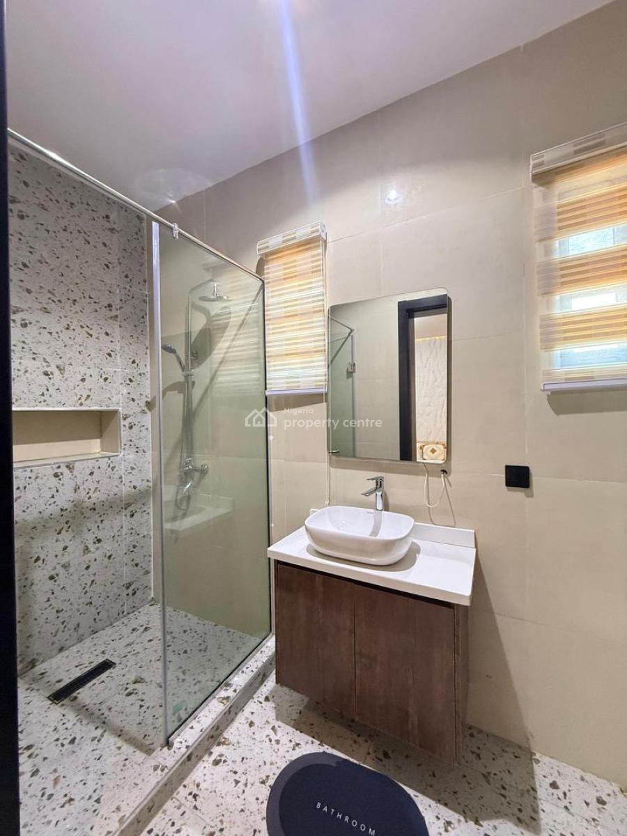 2 Bedroom Apartment, Lekki Phase 1, Lekki, Lagos, Flat / Apartment Short Let