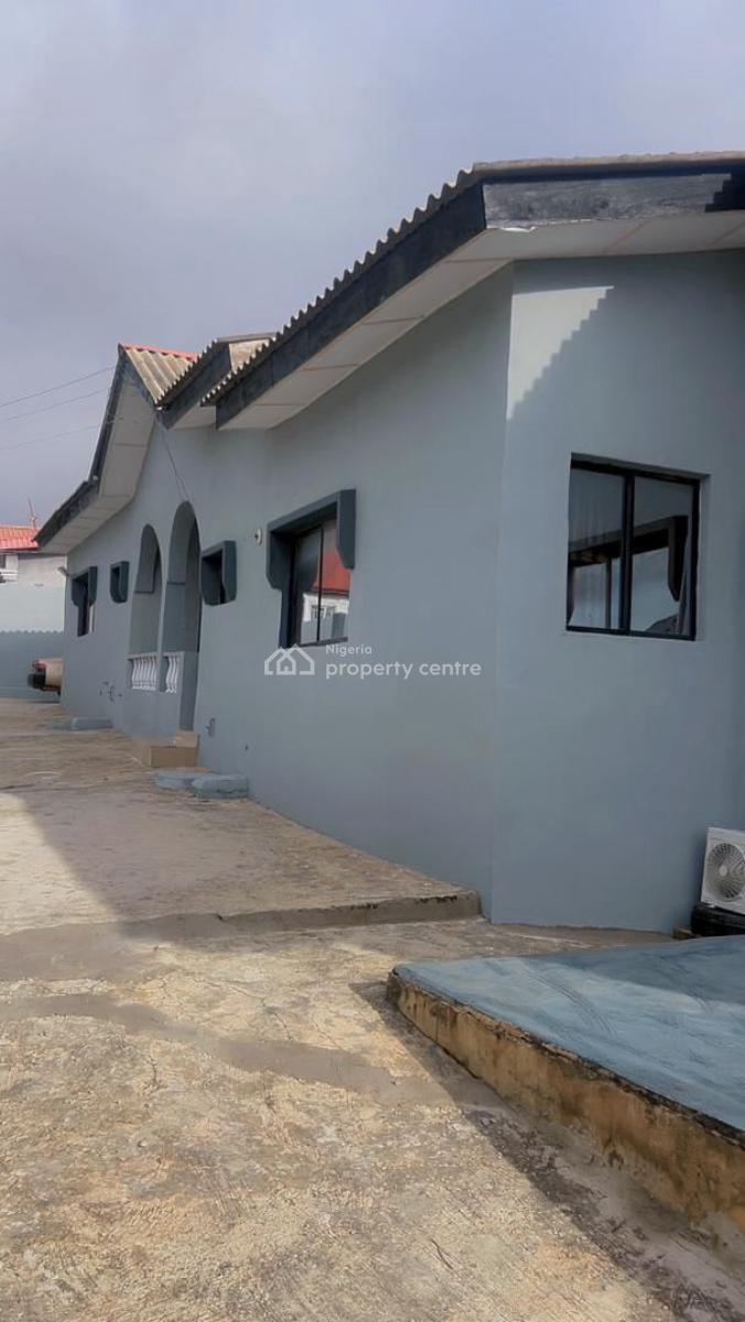 a Storey Building of 16 Room Self Contain All Pop, Good for Hotel, Kufeyege Area, Agodi Gate, Ibadan North, Oyo, Block of Flats for Sale