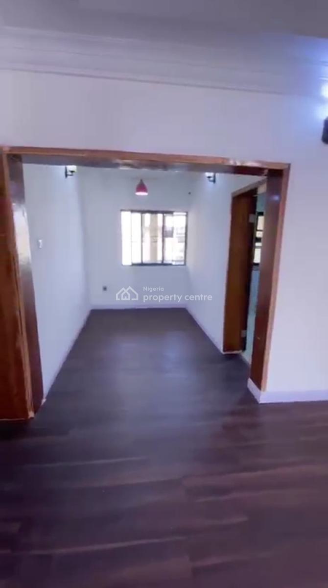 Well Maintained Serviced 3 Bedroom Flat Upstairs, Ikota Villa, Ikota, Lekki, Lagos, Flat / Apartment for Rent