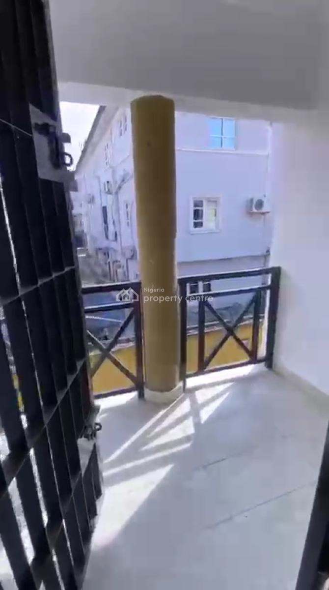 Well Maintained Serviced 3 Bedroom Flat Upstairs, Ikota Villa, Ikota, Lekki, Lagos, Flat / Apartment for Rent