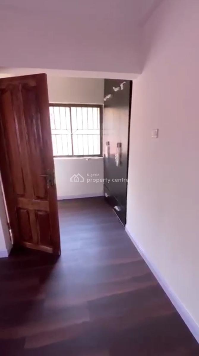 Well Maintained Serviced 3 Bedroom Flat Upstairs, Ikota Villa, Ikota, Lekki, Lagos, Flat / Apartment for Rent