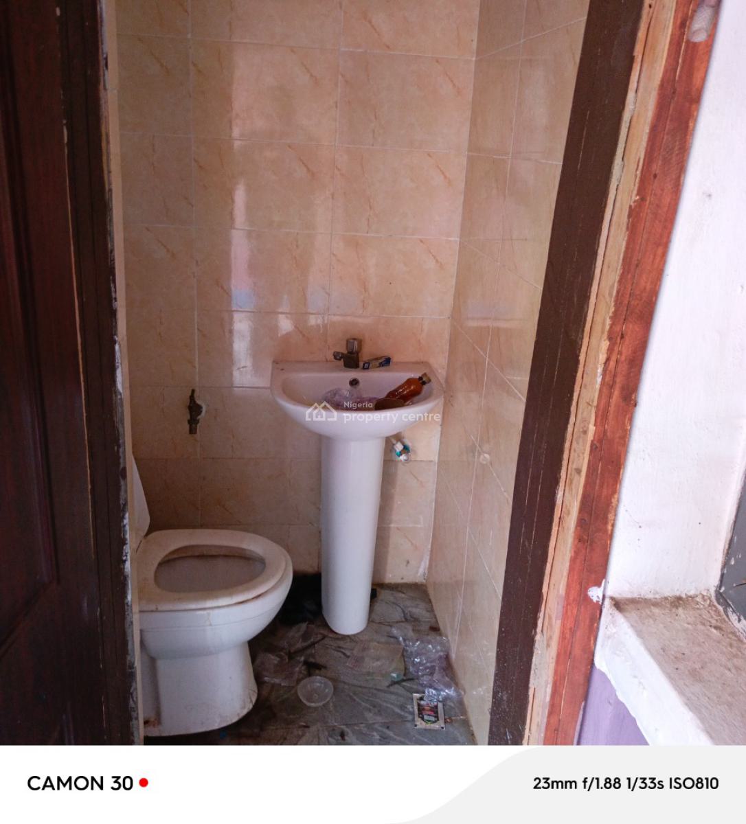 Affordable 2 Bedroom Flat, By Bucknor Estate, Isolo, Lagos, Flat / Apartment for Rent