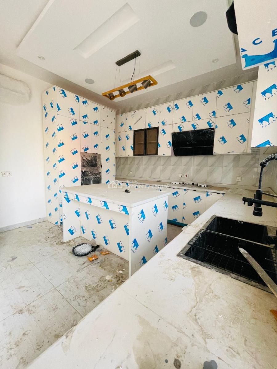 Spaciously Built 5 Bedroom Detached Duplex with Bq, Ogudu, Lagos, Terraced Duplex for Sale