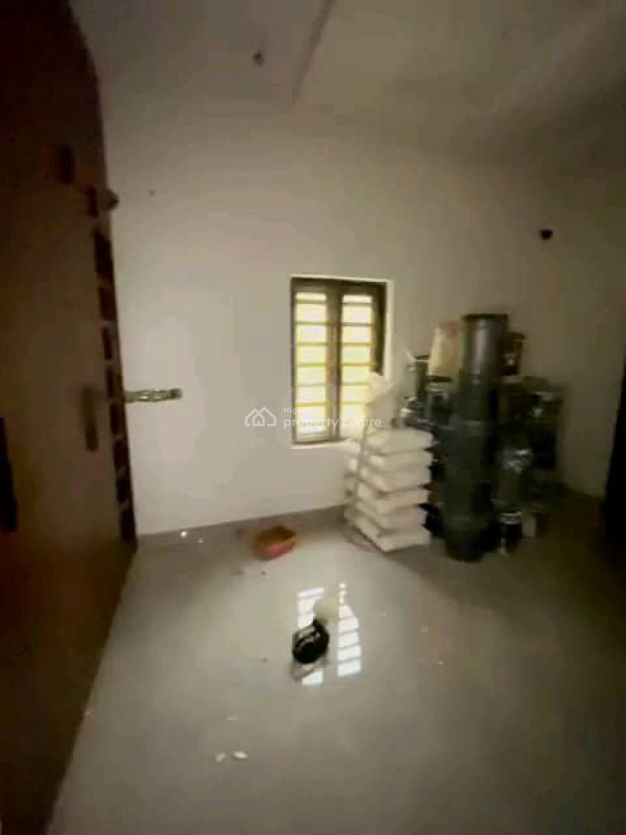 Newly Built 6 Unit of 3 Bedroom Block of Flat with a Bq, Guzape District, Abuja, Block of Flats for Sale