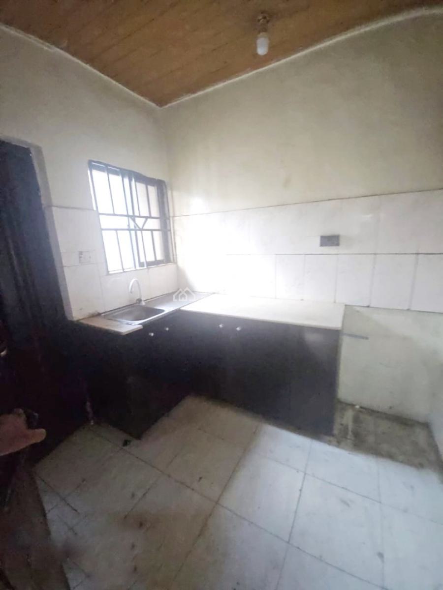 Luxury 2 Bedroom Apartment, Omole Phase 2, Ikeja, Lagos, Flat / Apartment for Rent