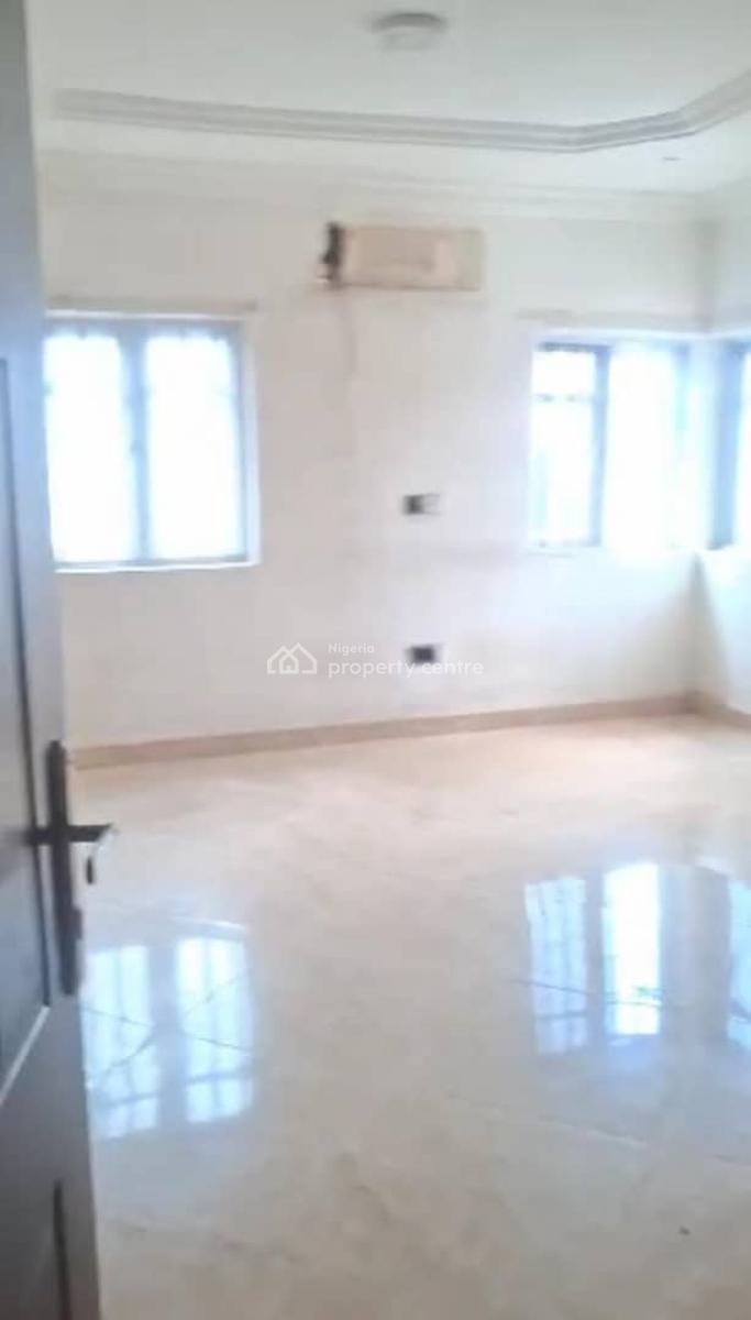 Lovely 3bedroom Flat, Omole Phase 2, Ikeja, Lagos, Flat / Apartment for Rent
