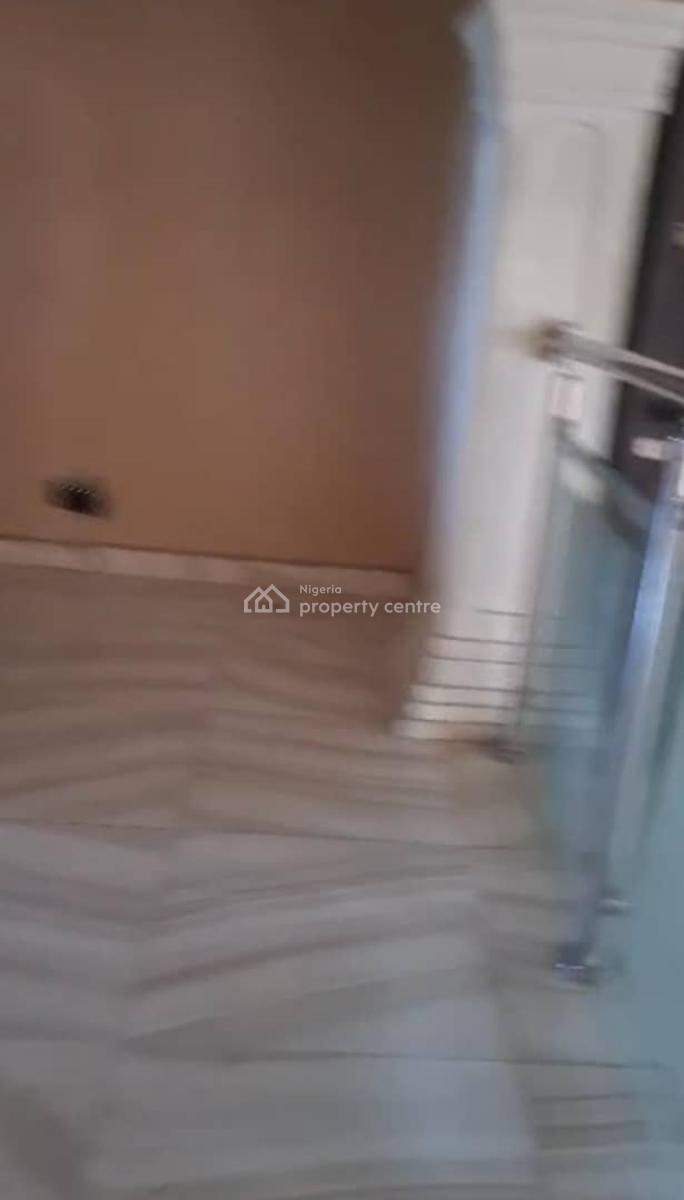 Lovely 3bedroom Flat, Omole Phase 2, Ikeja, Lagos, Flat / Apartment for Rent