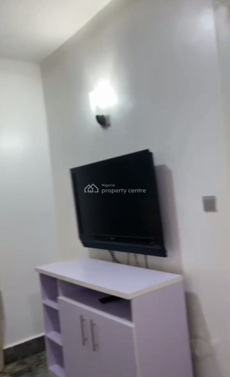 Fully Serviced 2 Bedroom Apartment., Jahi, Abuja, Flat / Apartment for Rent
