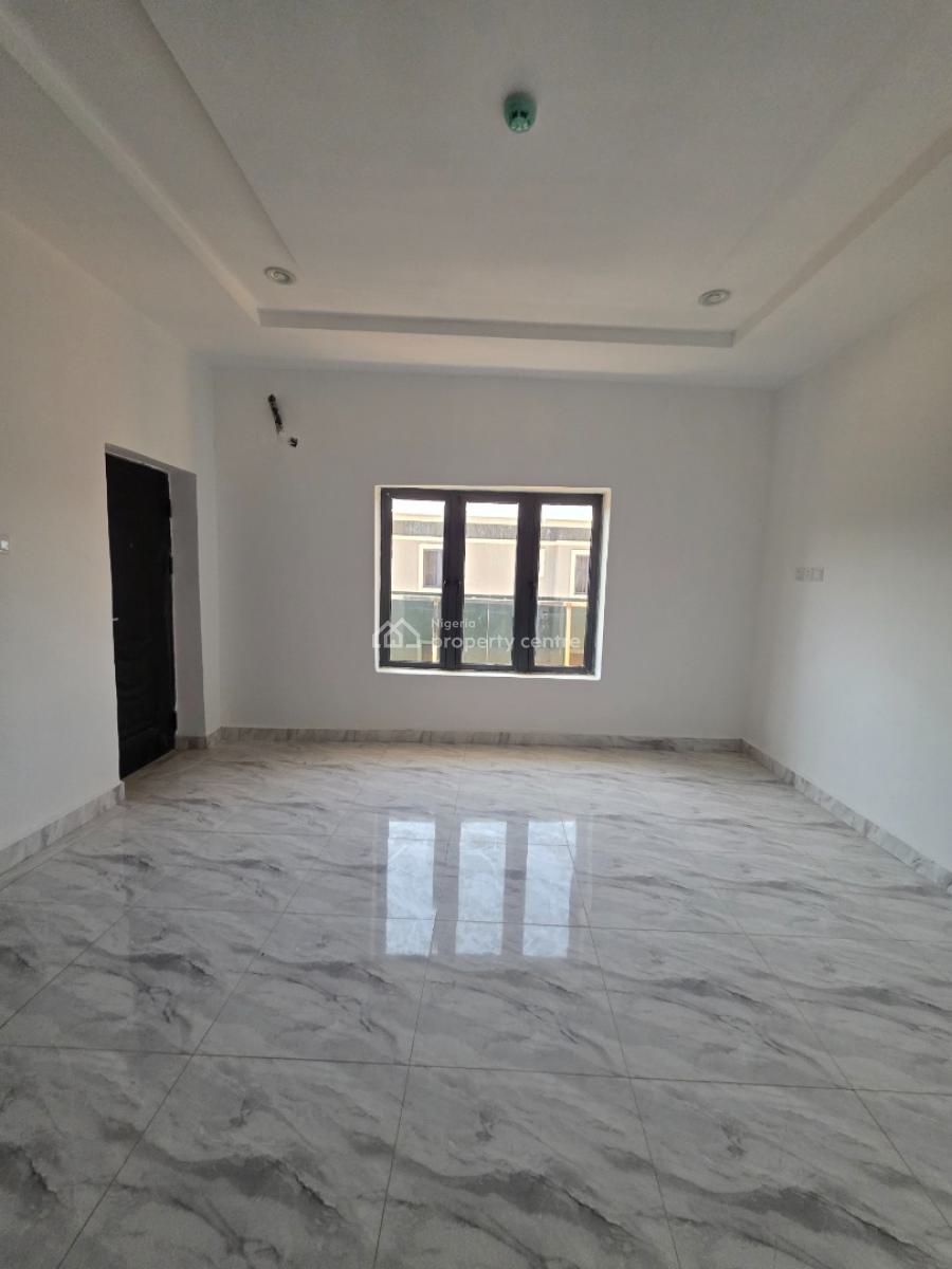 Luxury 3 Bedroom Apartment with Excellent Finishing, Wuye, Abuja, Flat / Apartment for Sale