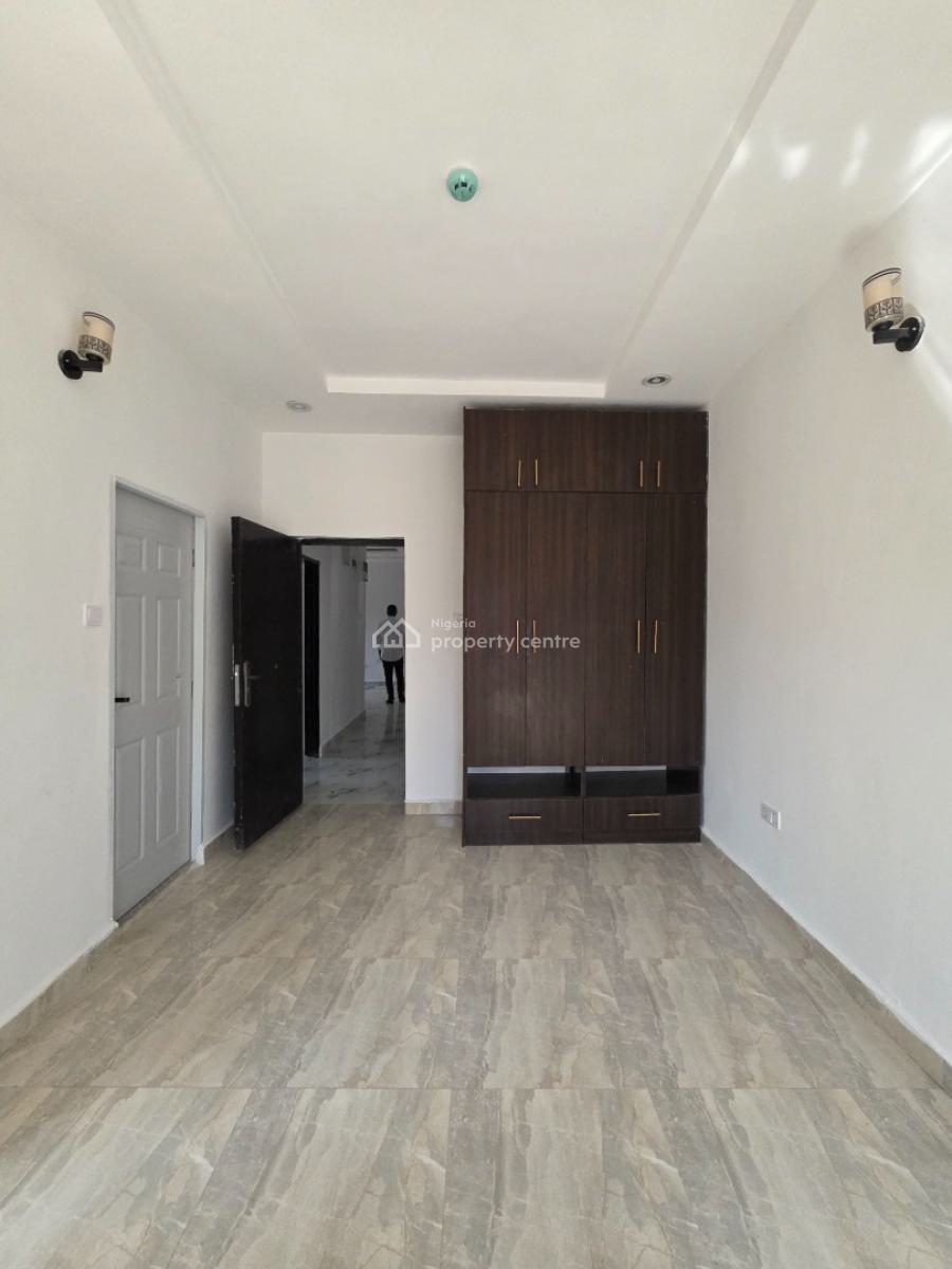 Luxury 3 Bedroom Apartment with Excellent Finishing, Wuye, Abuja, Flat / Apartment for Sale