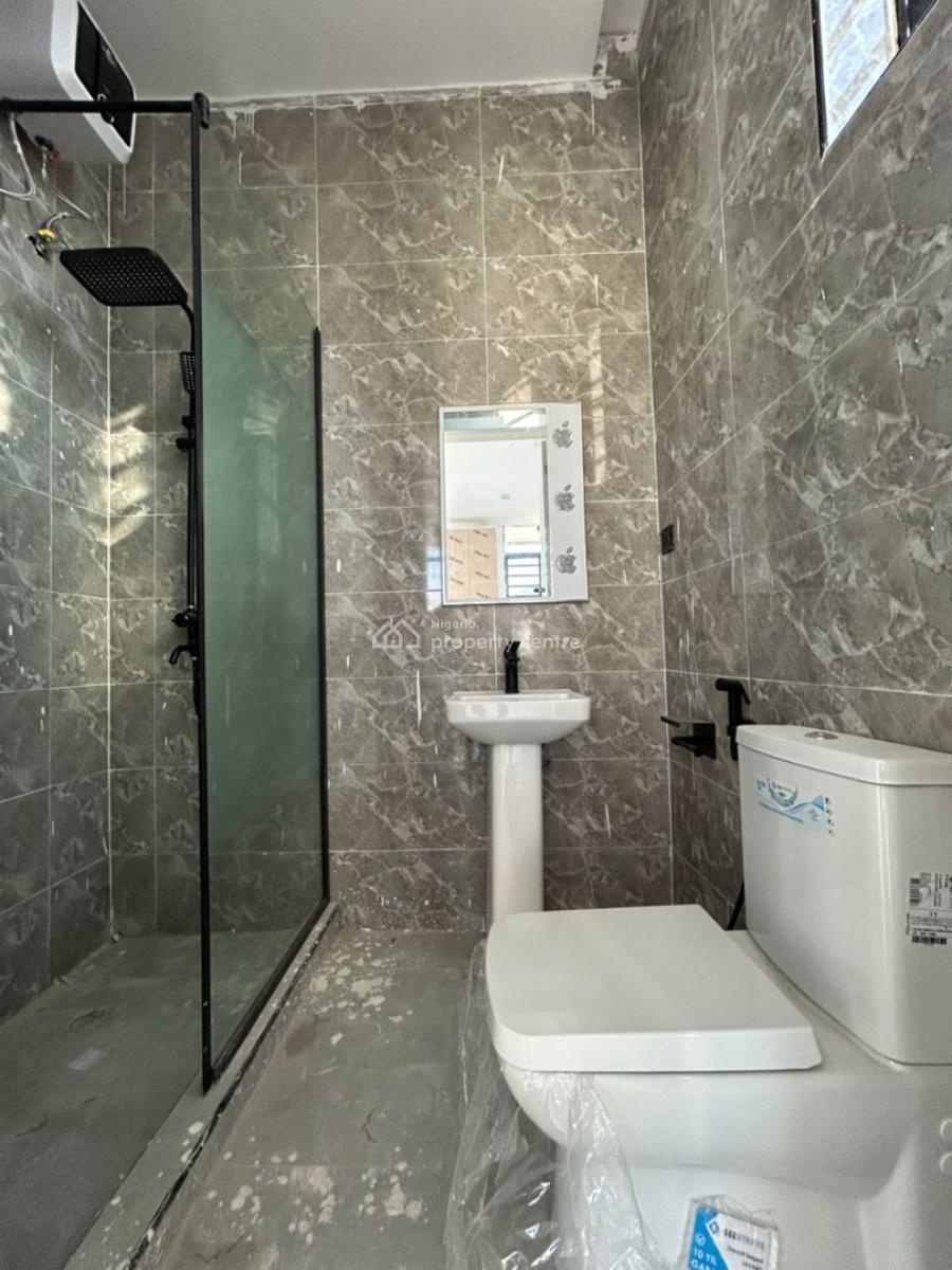 2-bedroom Apartment, Ologolo, Lekki, Lagos, Flat / Apartment for Sale