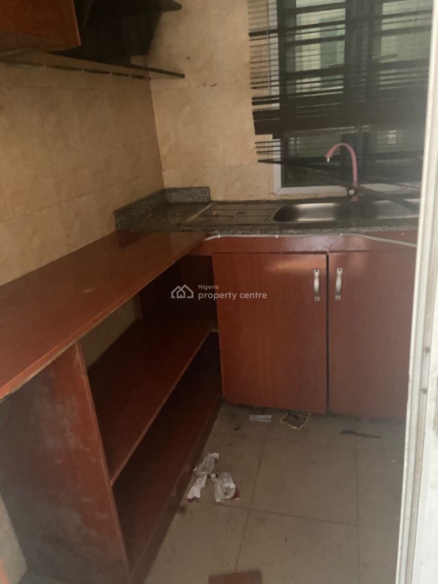 Luxury Mini Flat, Gra Phase 1, Magodo, Lagos, Mini Flat (room and Parlour) for Rent