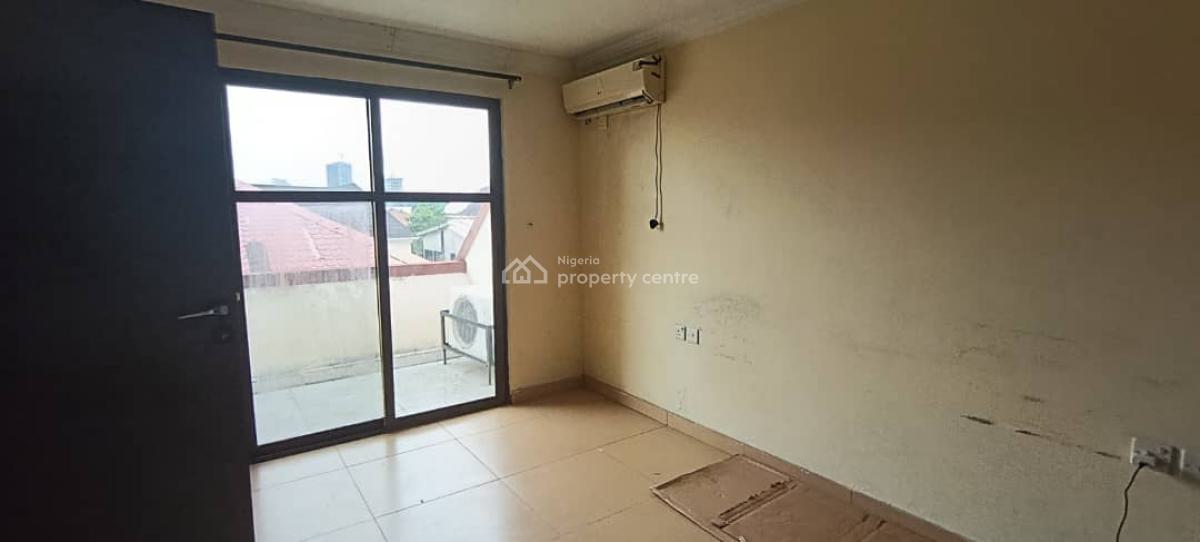 Spacious 6 Bedroom Terraced Duplex, Off Admiralty Way, Lekki, Lagos, Terraced Duplex for Rent