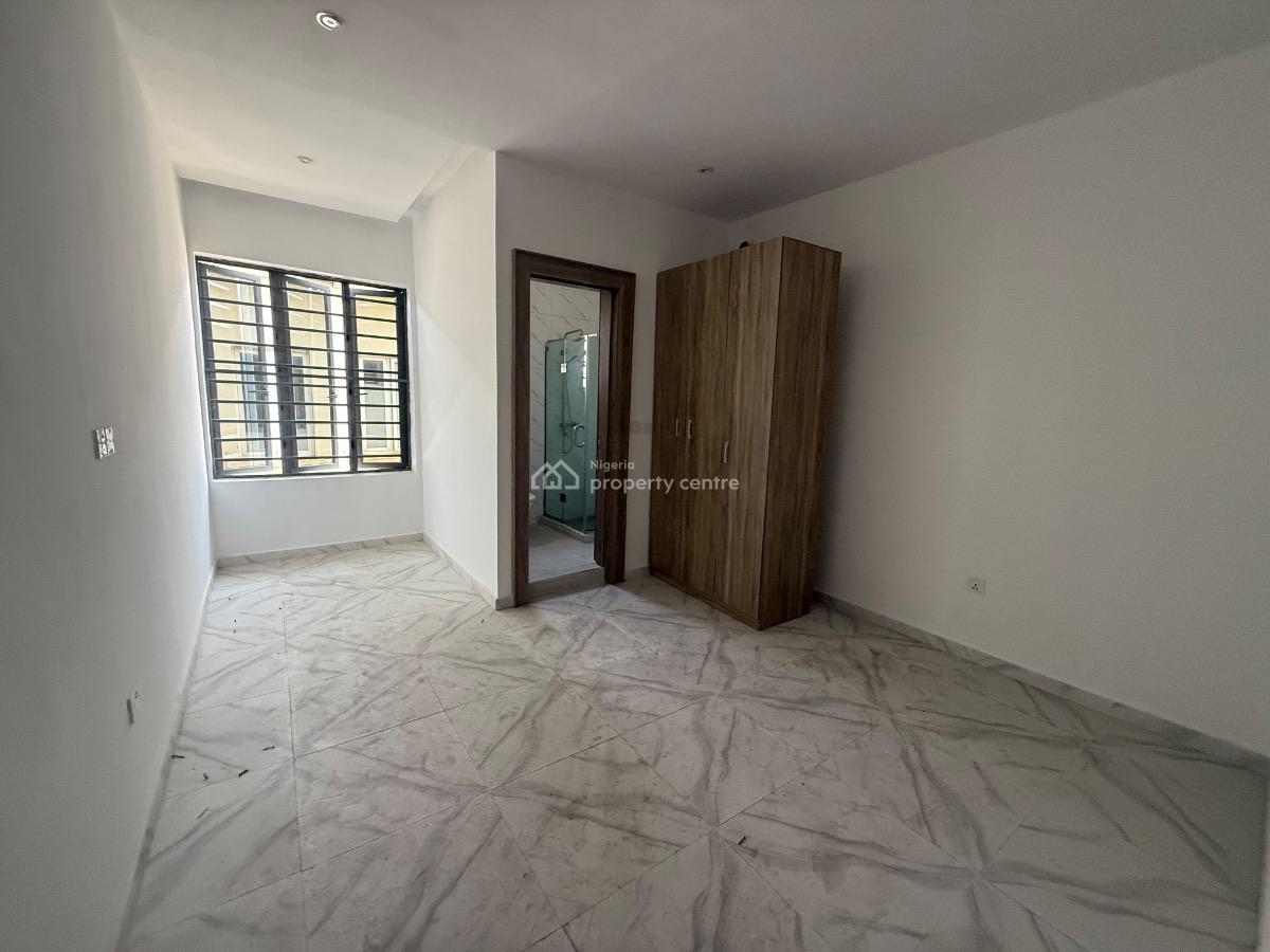 4 Bedroom Terrace Duplex for Distress, Beside Ojaja Mall, Ogombo Road, Ogombo, Ajah, Lagos, Terraced Duplex for Sale