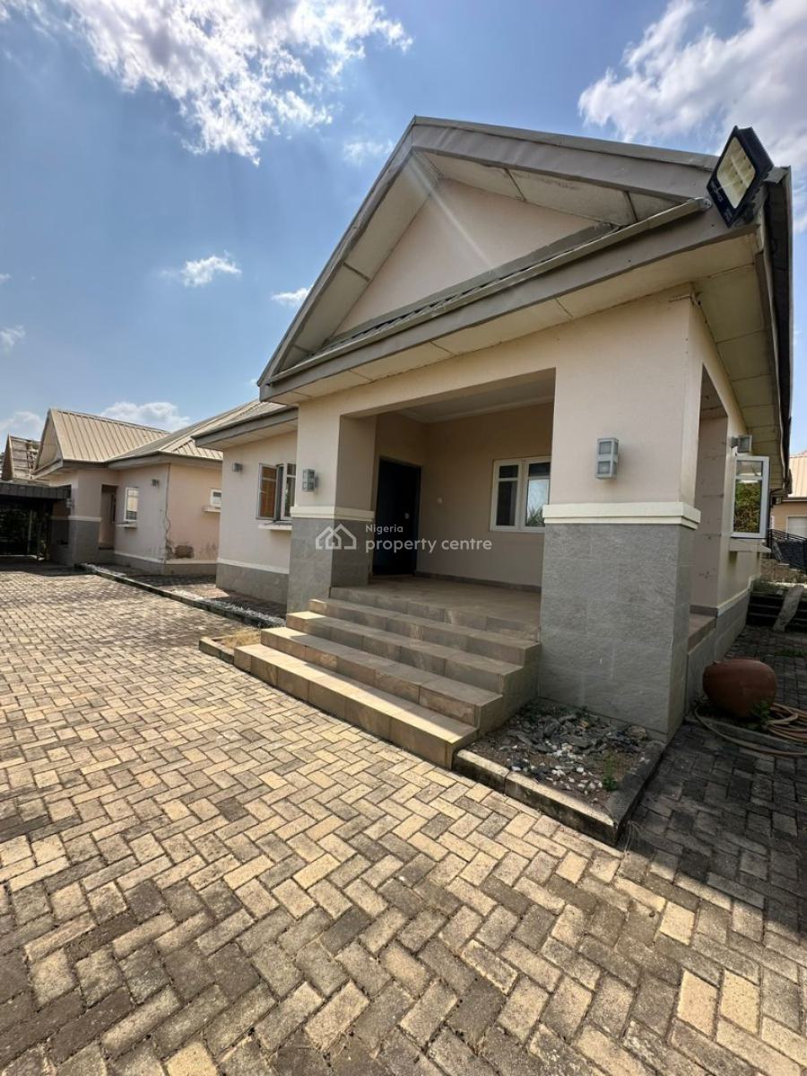 Tastefully Finished 4 Bedroom Bungalow with Basement & Bq, Lugbe District, Abuja, Detached Bungalow for Sale