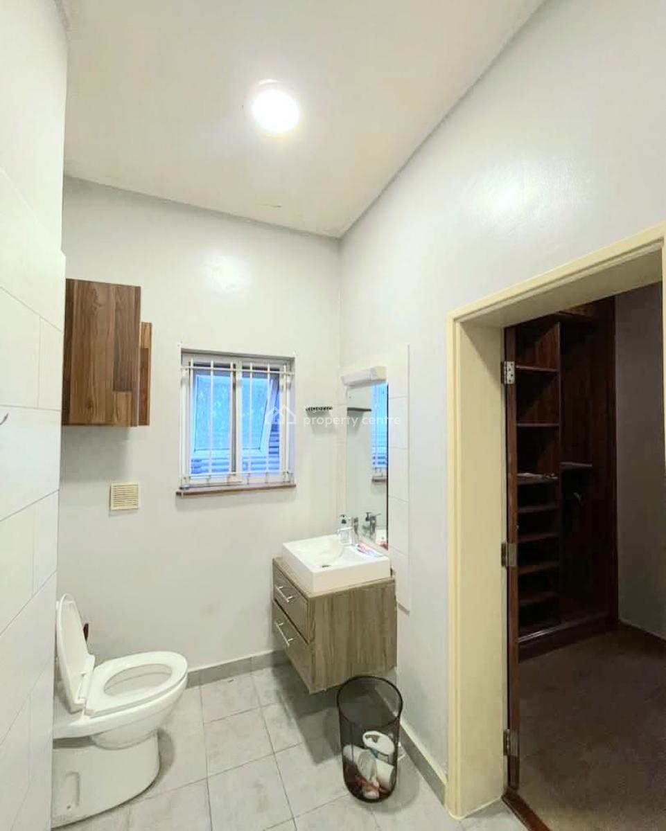 Well Maintained 3-bedroom Apartment, Ikate Elegushi, Lekki, Lagos, Flat / Apartment for Sale