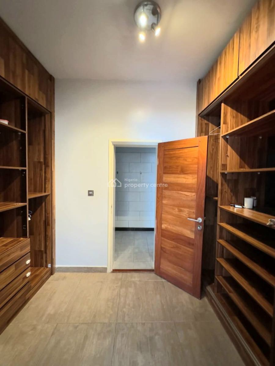 Well Maintained 3-bedroom Apartment, Ikate Elegushi, Lekki, Lagos, Flat / Apartment for Sale