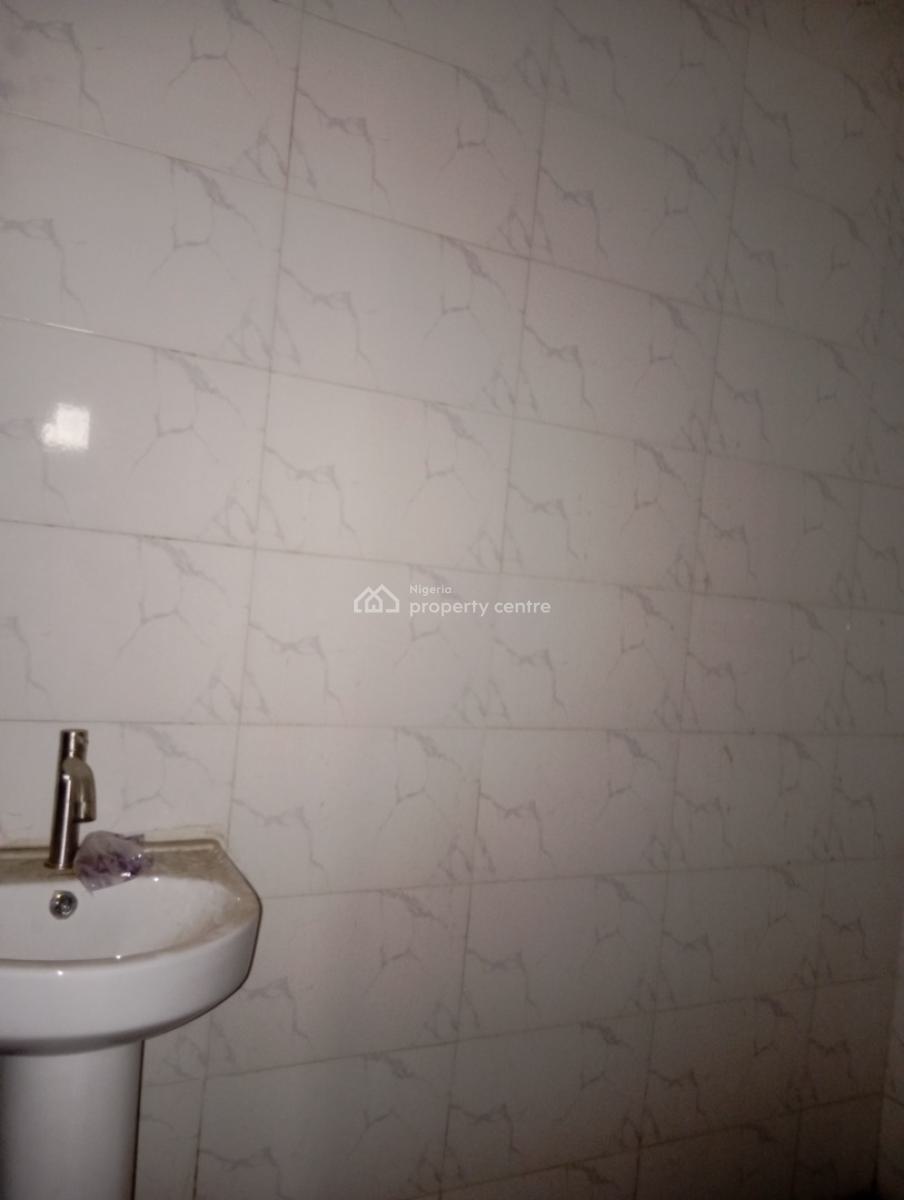 Luxury 2 Bedroom Flat, Newly Built, Owolabi Street, Oshogun, Alapere, Ketu, Lagos, Flat / Apartment for Rent