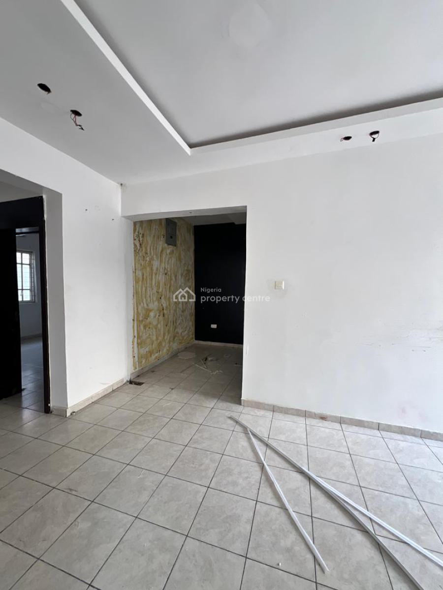 4 Bedroom Semi-detached House with 1 Room Domestic Staff Quarters, Off Admiralty Road, Lekki Phase 1, Lekki, Lagos, Semi-detached Duplex for Rent