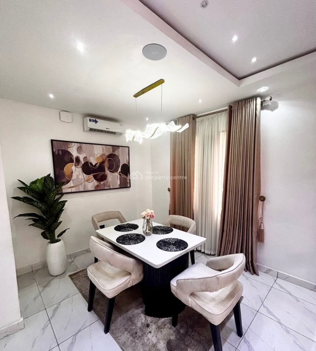 Cozy 3- Bedroom Apartment, Guzape District, Abuja, Flat / Apartment Short Let