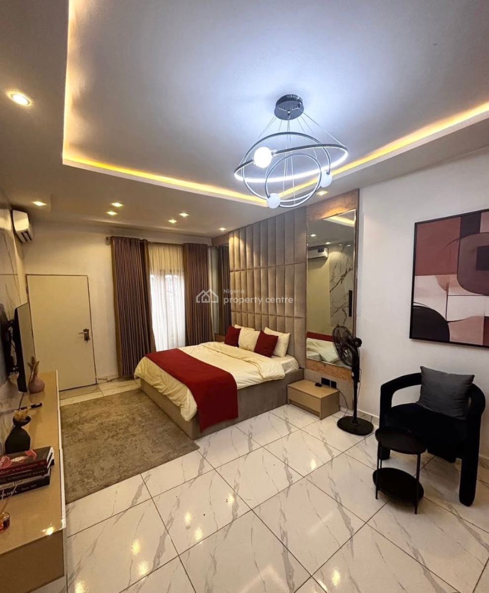 Cozy 3- Bedroom Apartment, Guzape District, Abuja, Flat / Apartment Short Let