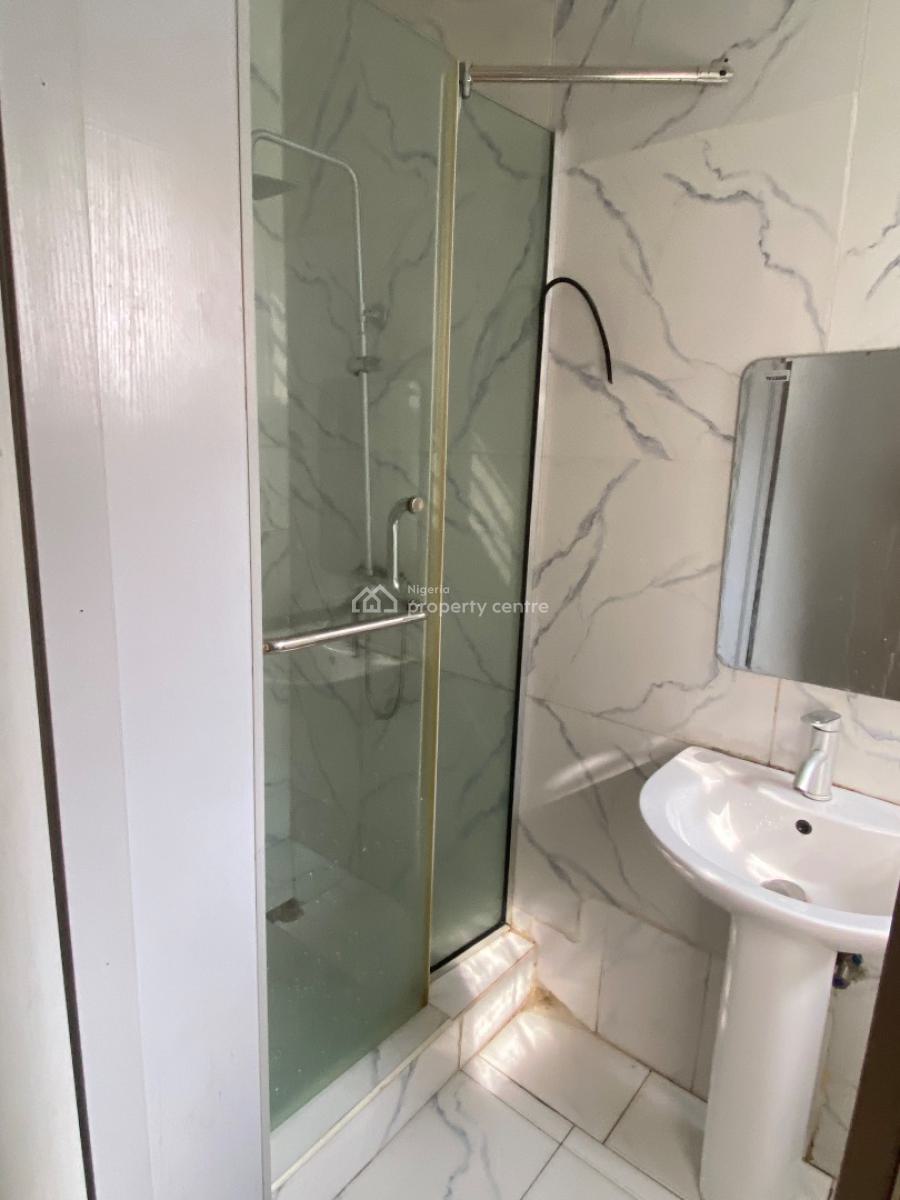 Luxury Cozy  Mini Flat, in an Estate Orchid Road Lekki Lagos, Lekki, Lagos, Mini Flat (room and Parlour) for Rent