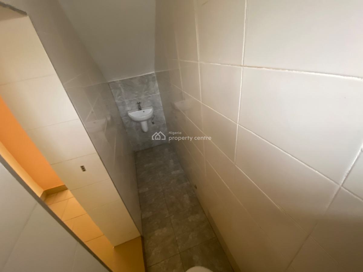 3bedroom Semi-detached Duplex with a Gate House, Ajao Estate, Isolo, Lagos, Semi-detached Duplex for Rent