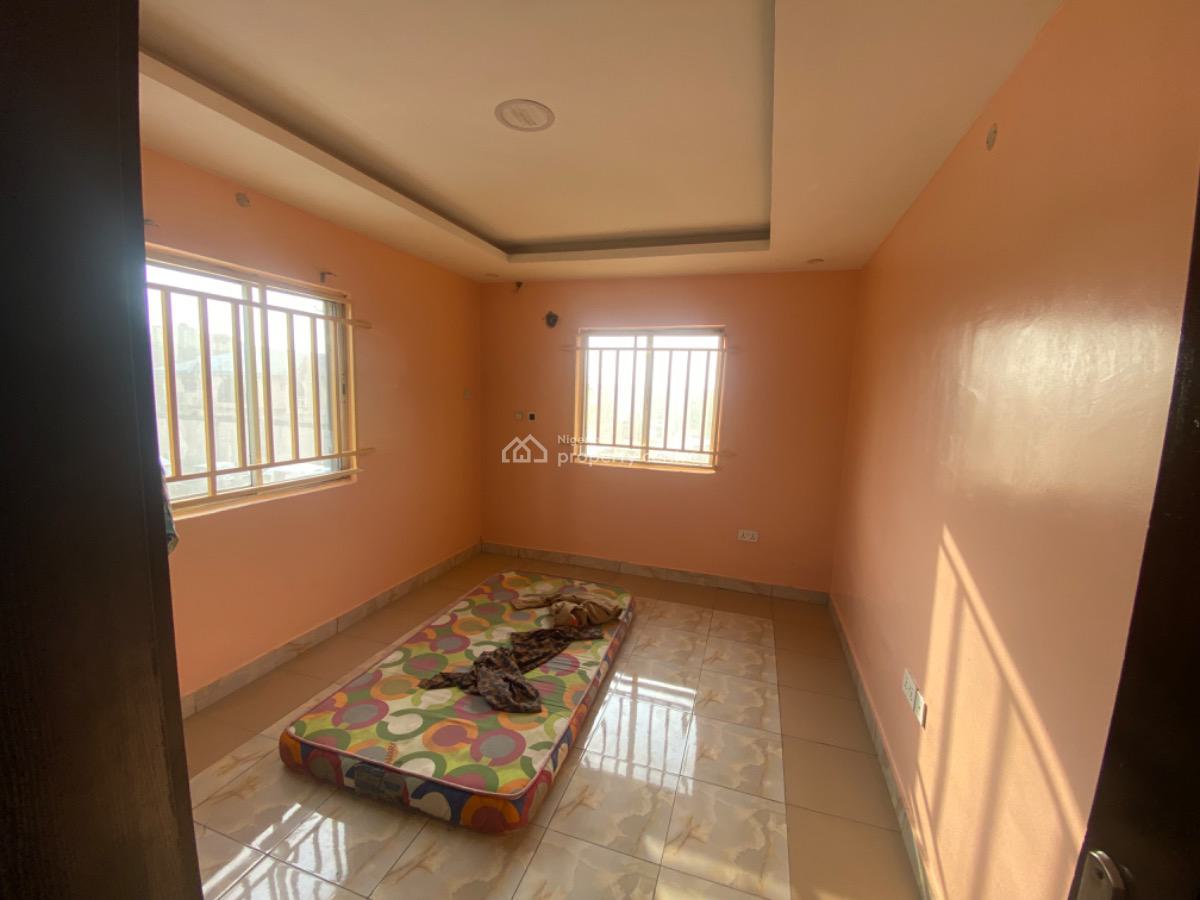 3bedroom Semi-detached Duplex with a Gate House, Ajao Estate, Isolo, Lagos, Semi-detached Duplex for Rent