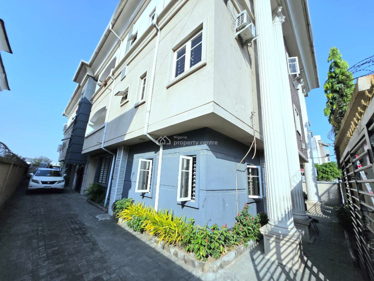 Spacious 3-bedroom Apartment, Ikate Elegushi, Lekki, Lagos, Flat / Apartment for Rent