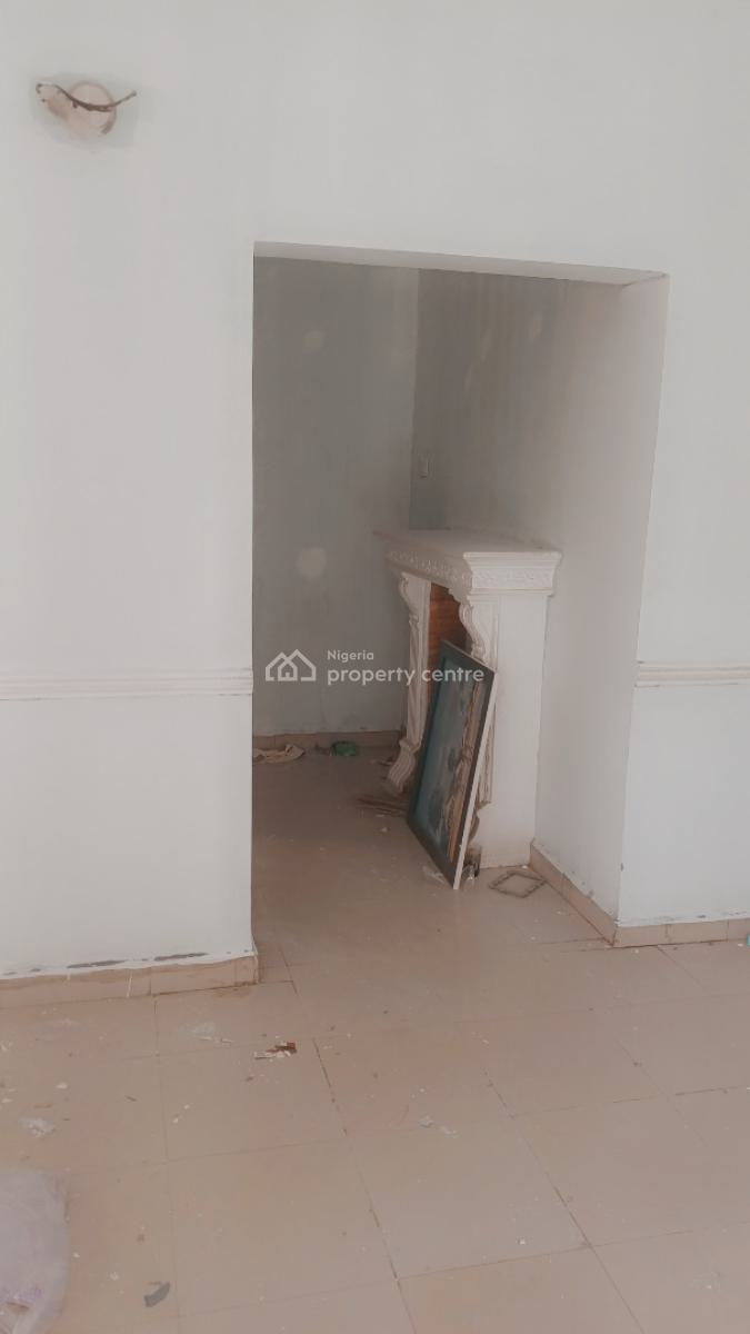 a Standard 2 Bedroom Flat in a Good and Nice Environment, Utako, Abuja, Flat / Apartment for Rent