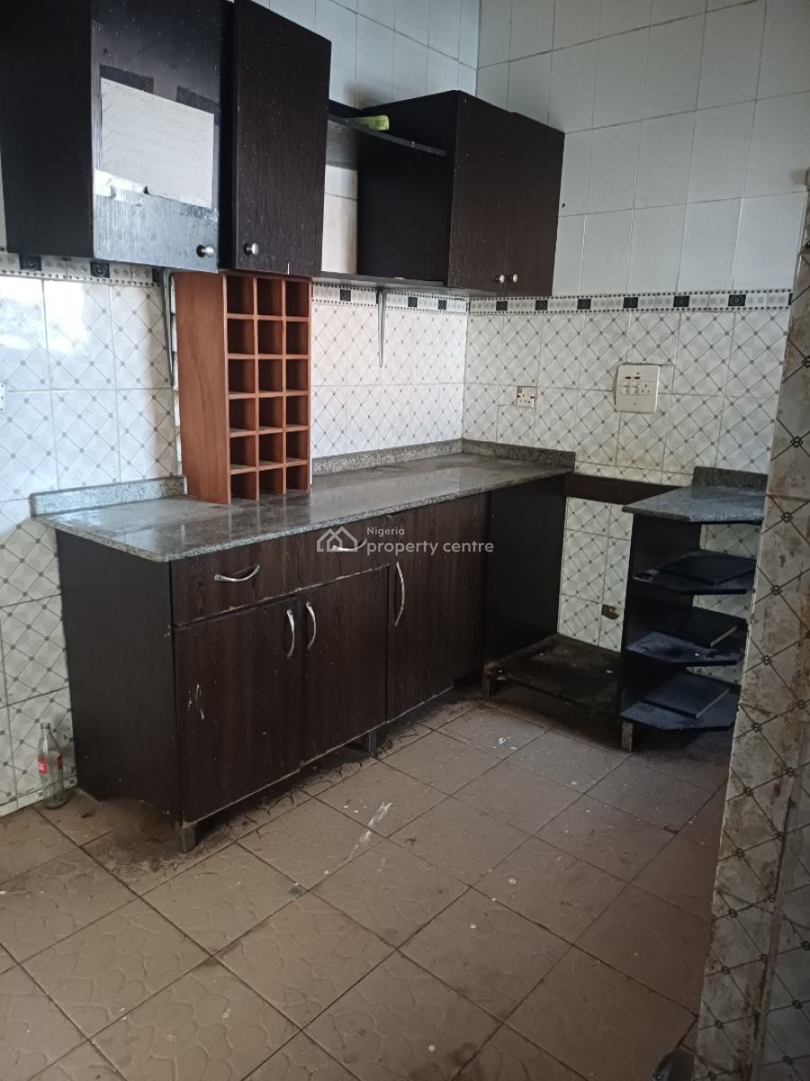 a Standard 2 Bedroom Flat in a Good and Nice Environment, Utako, Abuja, Flat / Apartment for Rent