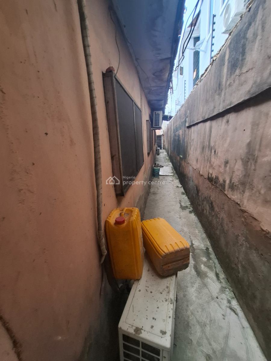 on Full Plot of Land Perfect Residential and Commercial Development., Surulere, Lagos, Mixed-use Land for Sale