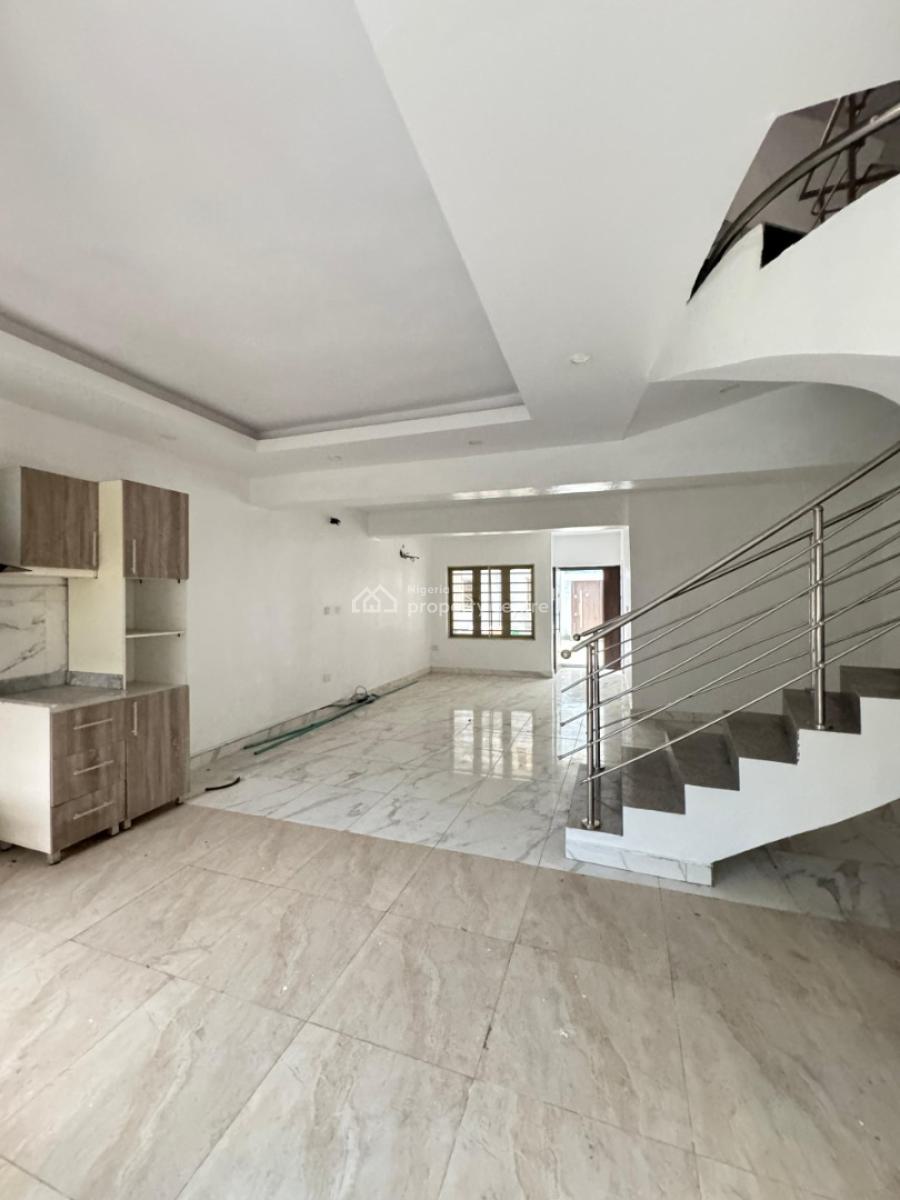 Very Solid 4 Bedroom Terrace Duplex in a Private Estate, Surulere, Lagos, Block of Flats for Sale