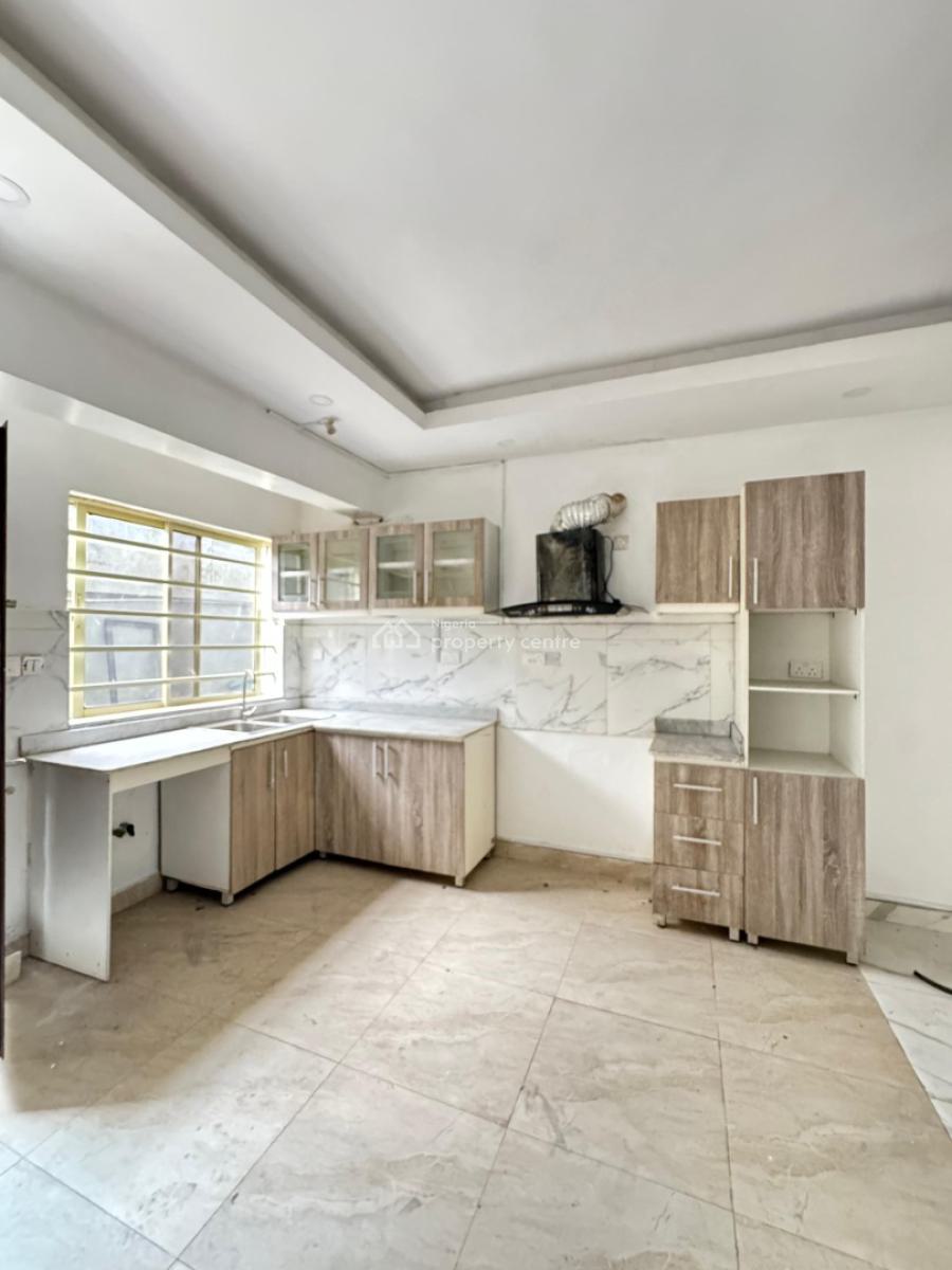 Very Solid 4 Bedroom Terrace Duplex in a Private Estate, Surulere, Lagos, Block of Flats for Sale