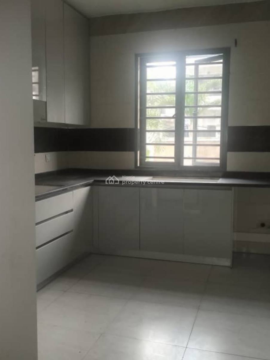 Stunning 5 Bedroom Semi Detached Duplex with Bq, Osapa London, Osapa, Lekki, Lagos, Semi-detached Duplex for Rent