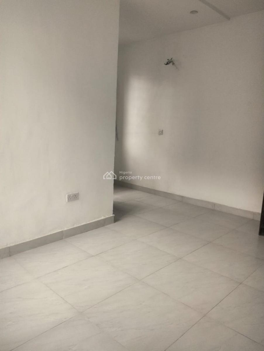 Stunning 5 Bedroom Semi Detached Duplex with Bq, Osapa London, Osapa, Lekki, Lagos, Semi-detached Duplex for Rent