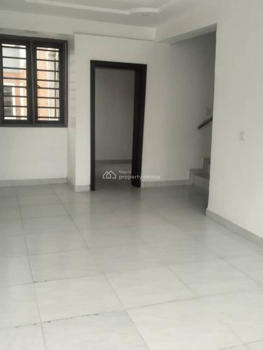 Stunning 5 Bedroom Semi Detached Duplex with Bq, Osapa London, Osapa, Lekki, Lagos, Semi-detached Duplex for Rent