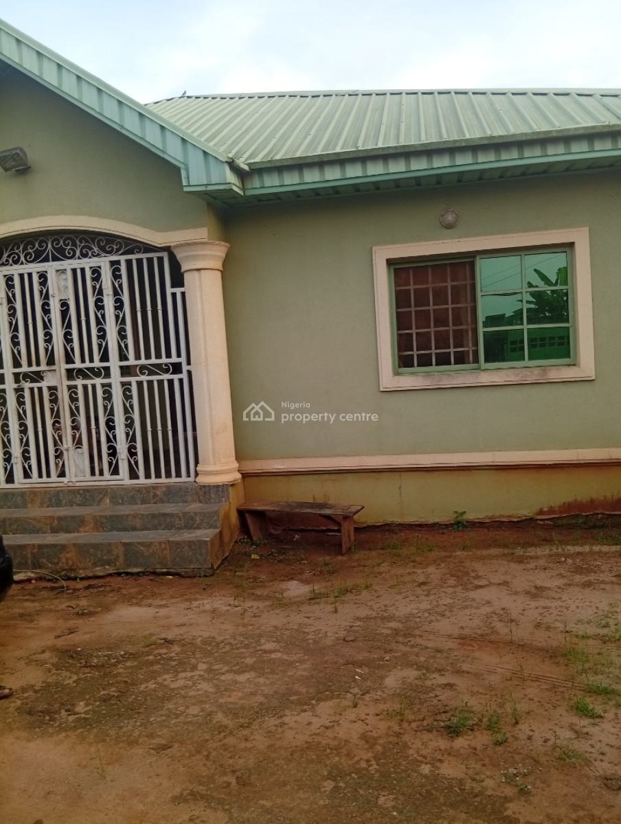 3 Bedrooms Bungalow with Rooms Ensuite and 2 Bedrooms Bq, Salvation Close, Akute- Lambe Axis, Akute, Ifo, Ogun, Detached Bungalow for Sale