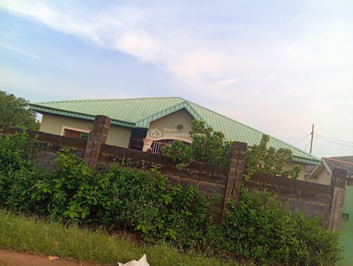 3 Bedrooms Bungalow with Rooms Ensuite and 2 Bedrooms Bq, Salvation Close, Akute- Lambe Axis, Akute, Ifo, Ogun, Detached Bungalow for Sale