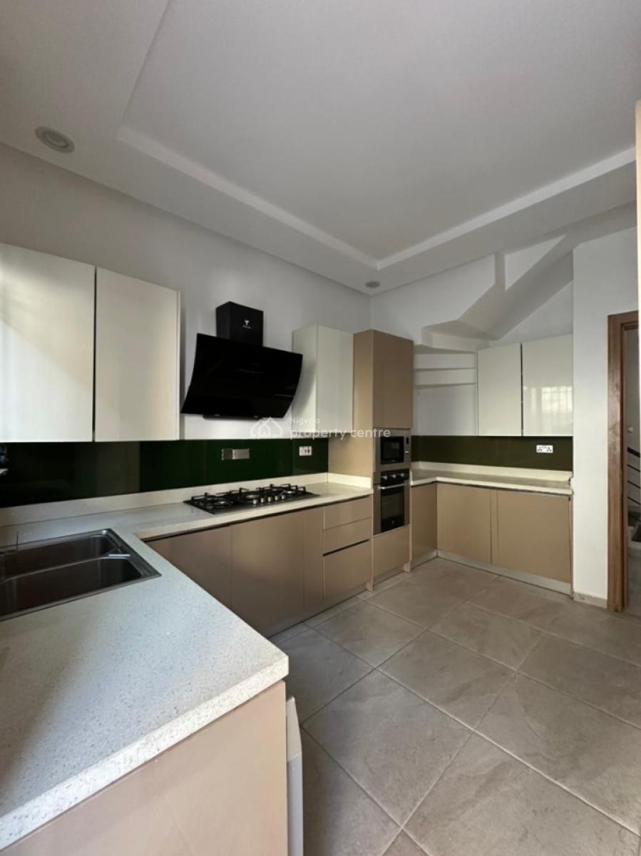 Exquisitely Built & Spacious 4 Bedroom with Bq in a Mini-estate, Ikate, Lekki, Lagos, Terraced Duplex for Sale