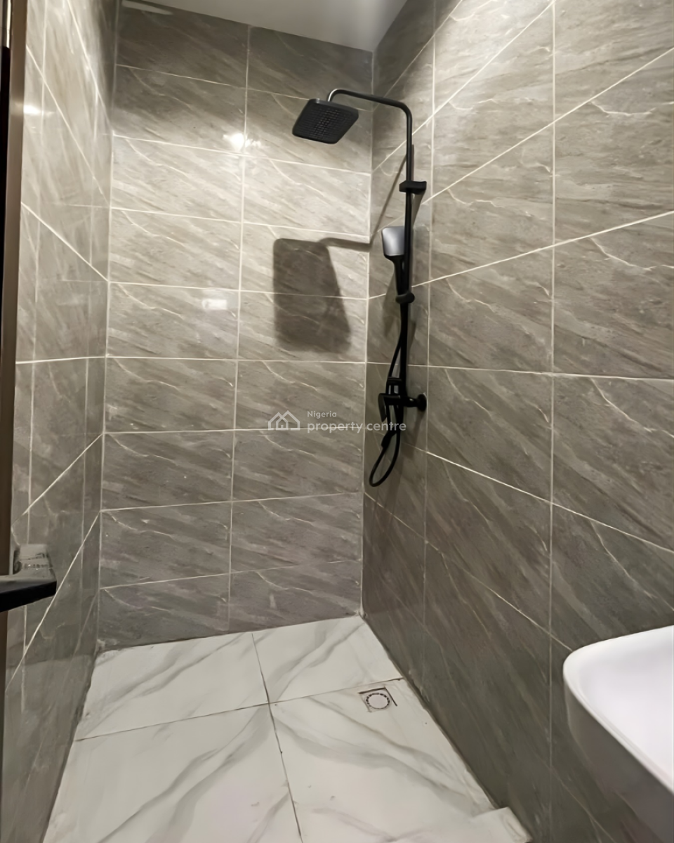 Tear Rubber Contemporary 4 Bedroom Bungalow in an Estate, Omachi Estate, Rumuodomaya, Port Harcourt, Rivers, Detached Duplex for Sale