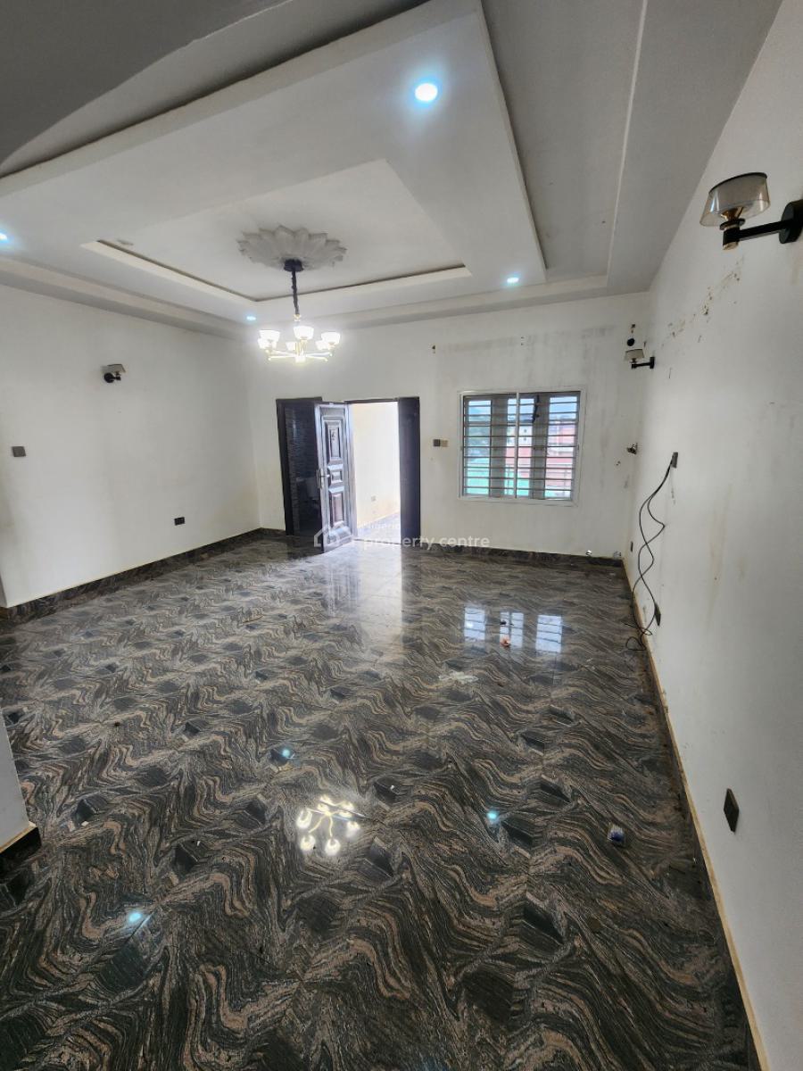 Luxury Two Bedroom Block of Flat, Dawaki District, Dawaki, Gwarinpa, Abuja, Flat / Apartment for Rent