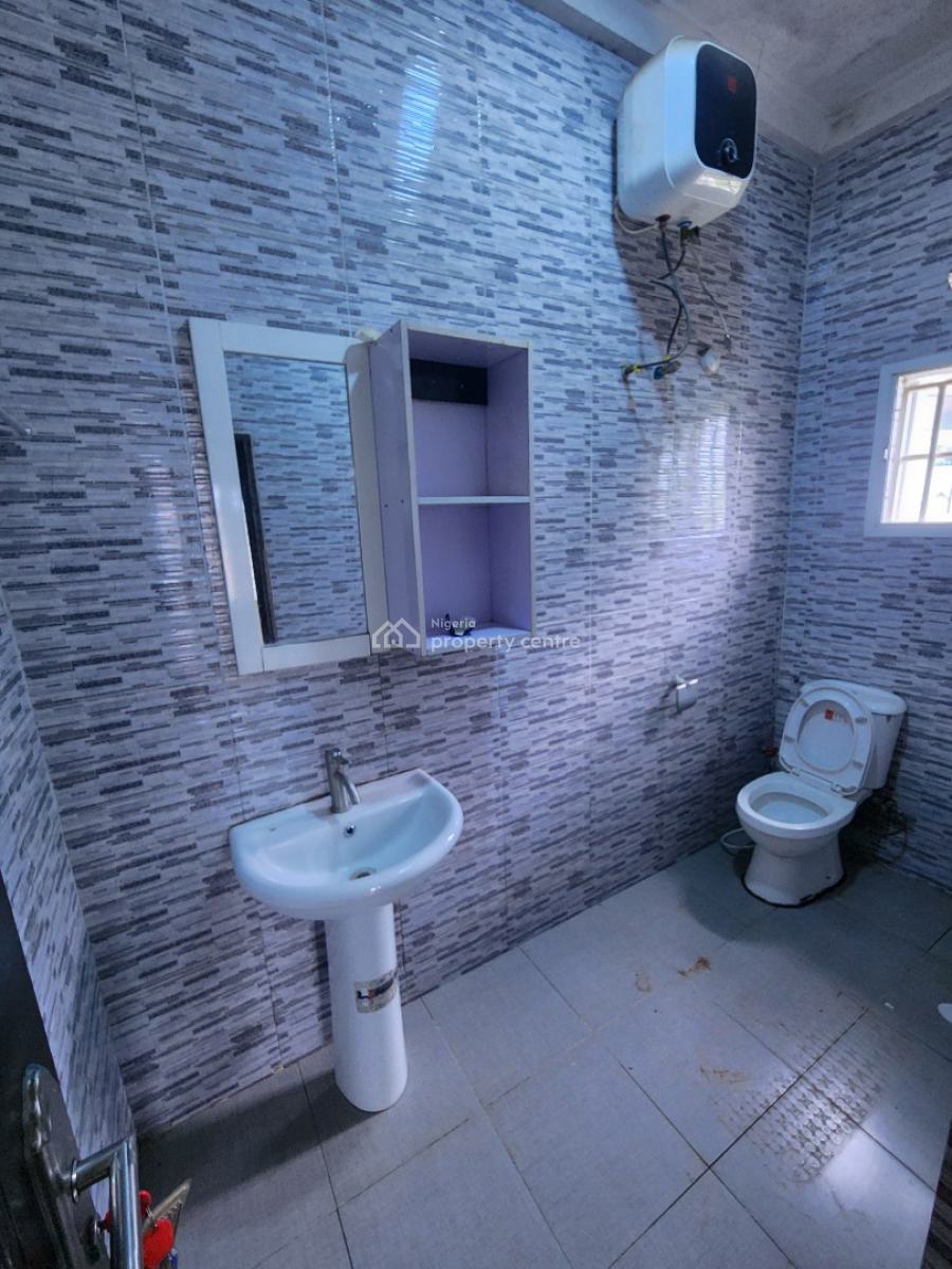 Luxury Two Bedroom Block of Flat, Dawaki District, Dawaki, Gwarinpa, Abuja, Flat / Apartment for Rent