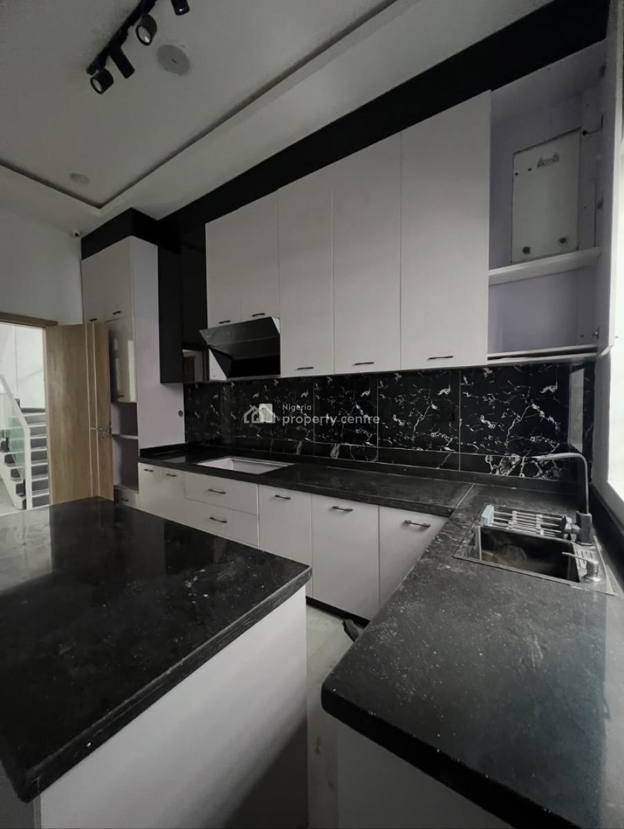 Lovely 4 Bedroom Semi Detached Duplex with Bq, Lekki, Lagos, Semi-detached Duplex for Rent