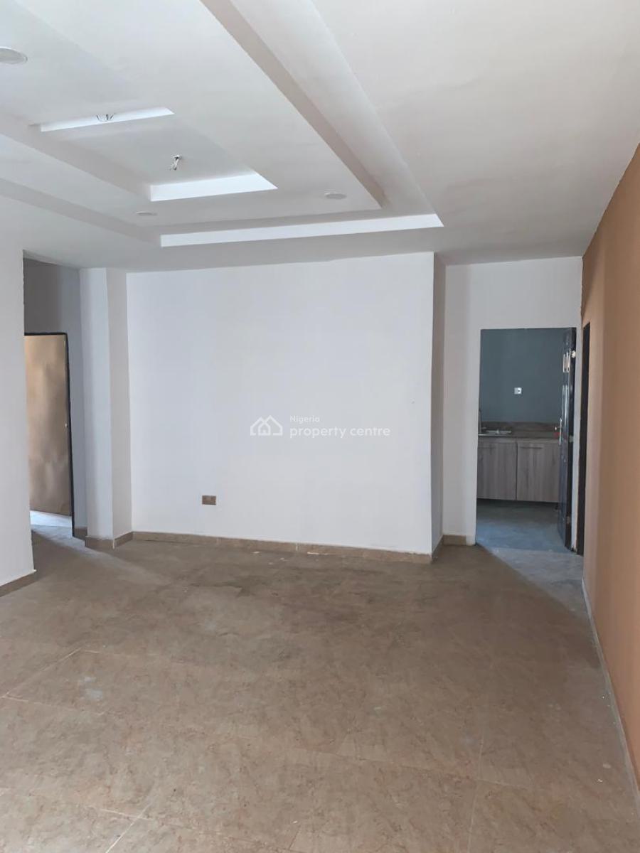 a 3 Bedroom Flat, Ologolo, Lekki, Lagos, Flat / Apartment for Rent