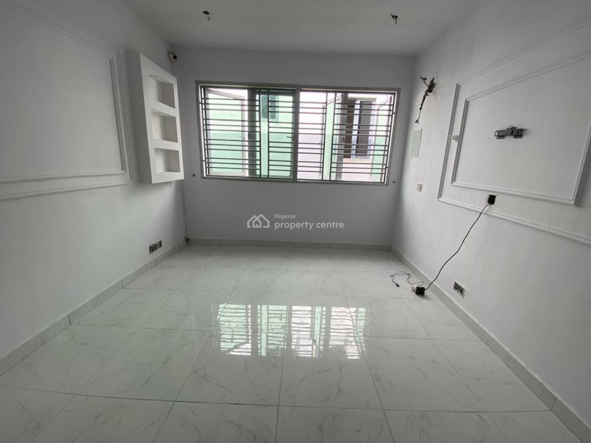 5 Bedrooms Duplex with Bq, Richmond Gate Estate, Ikate, Lekki, Lagos, Semi-detached Duplex for Sale